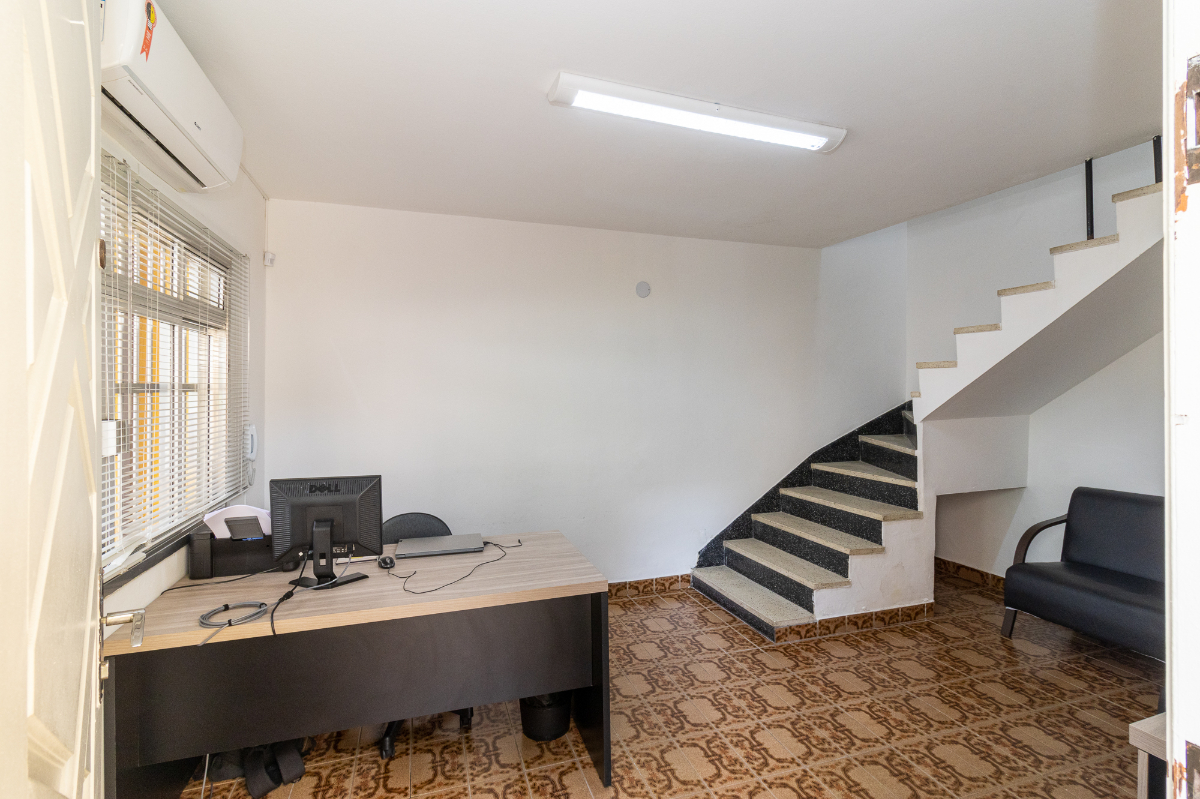 Casa, 3 quartos, 148 m² - Foto 1