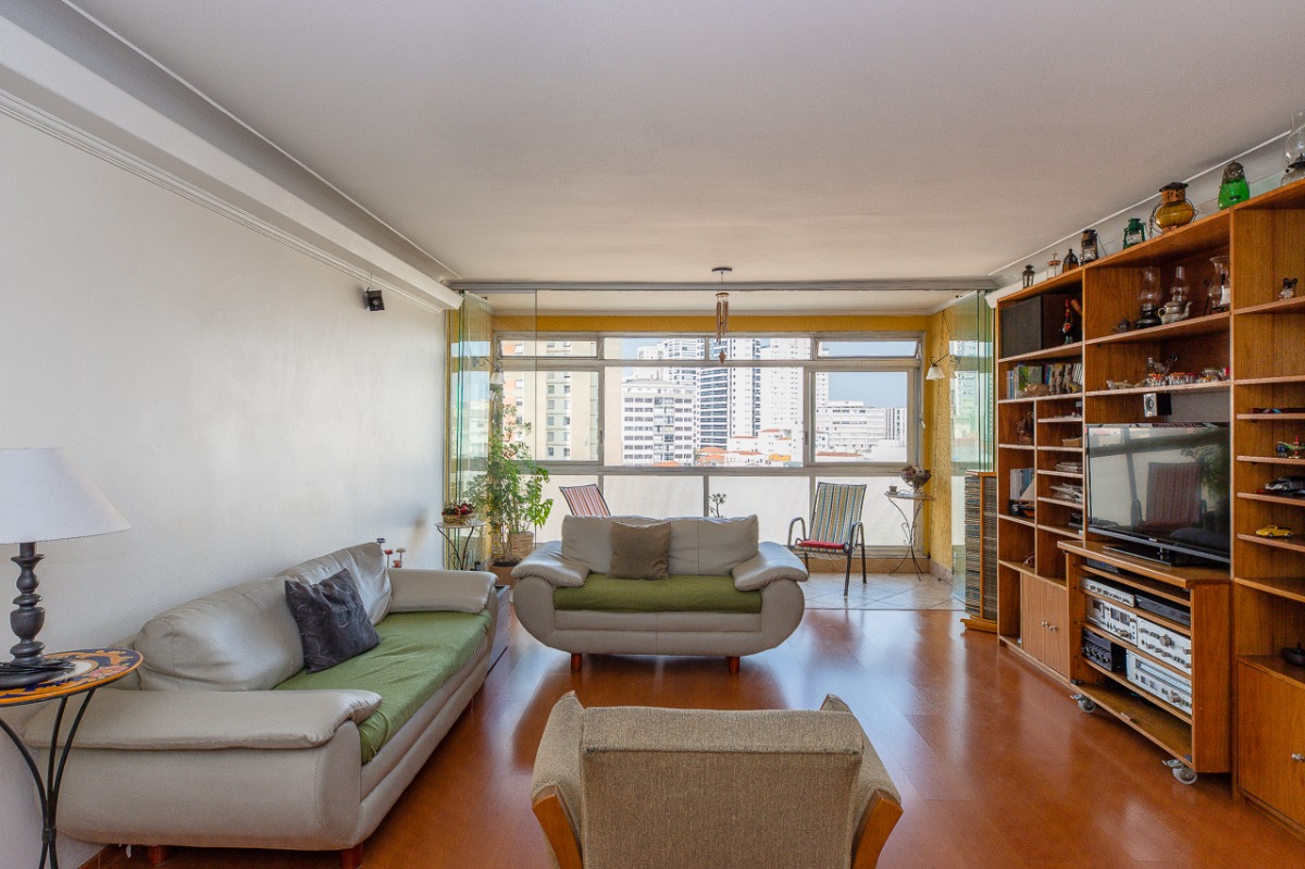 Apartamento, 3 quartos, 138 m² - Foto 1