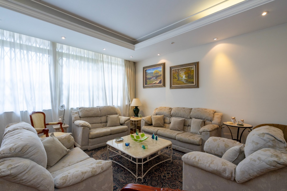Casa, 4 quartos, 375 m² - Foto 4