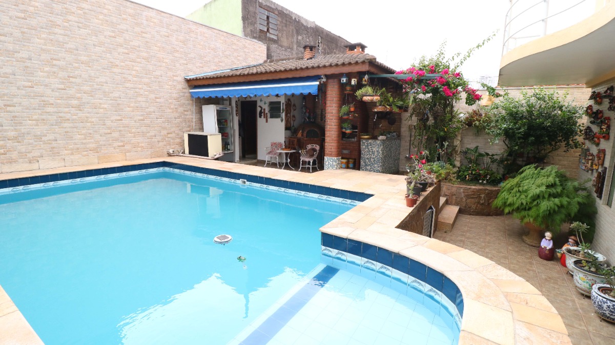 Casa, 3 quartos, 284 m² - Foto 2