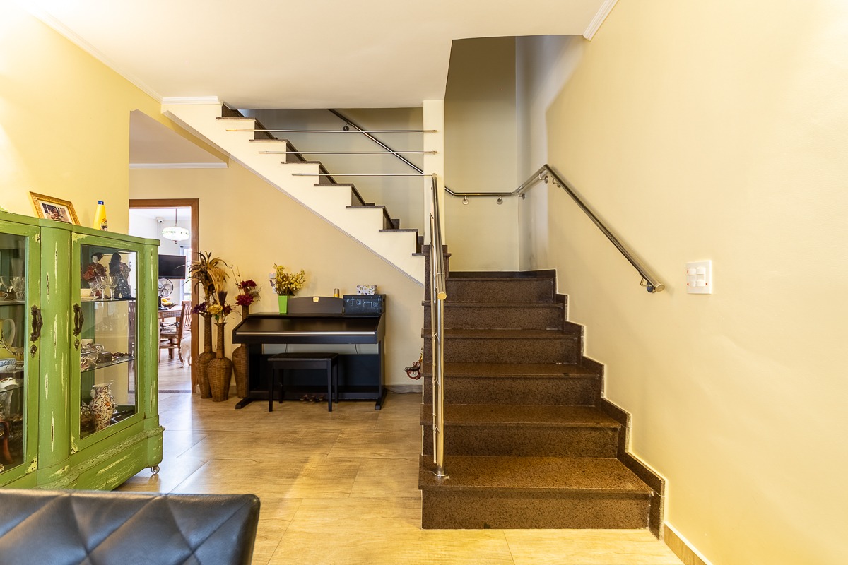 Casa, 4 quartos, 267 m² - Foto 12