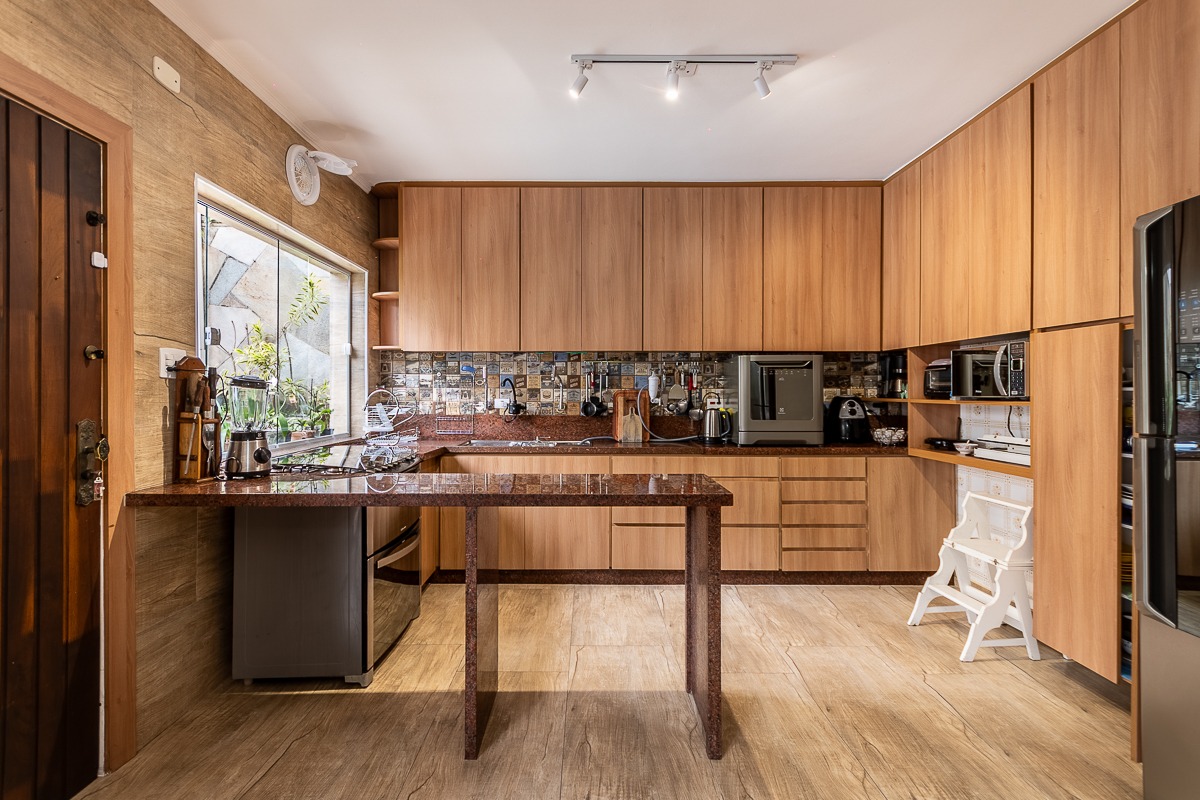 Casa, 4 quartos, 267 m² - Foto 22