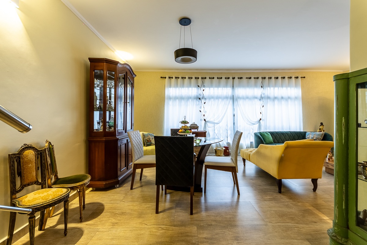 Casa, 4 quartos, 267 m² - Foto 8