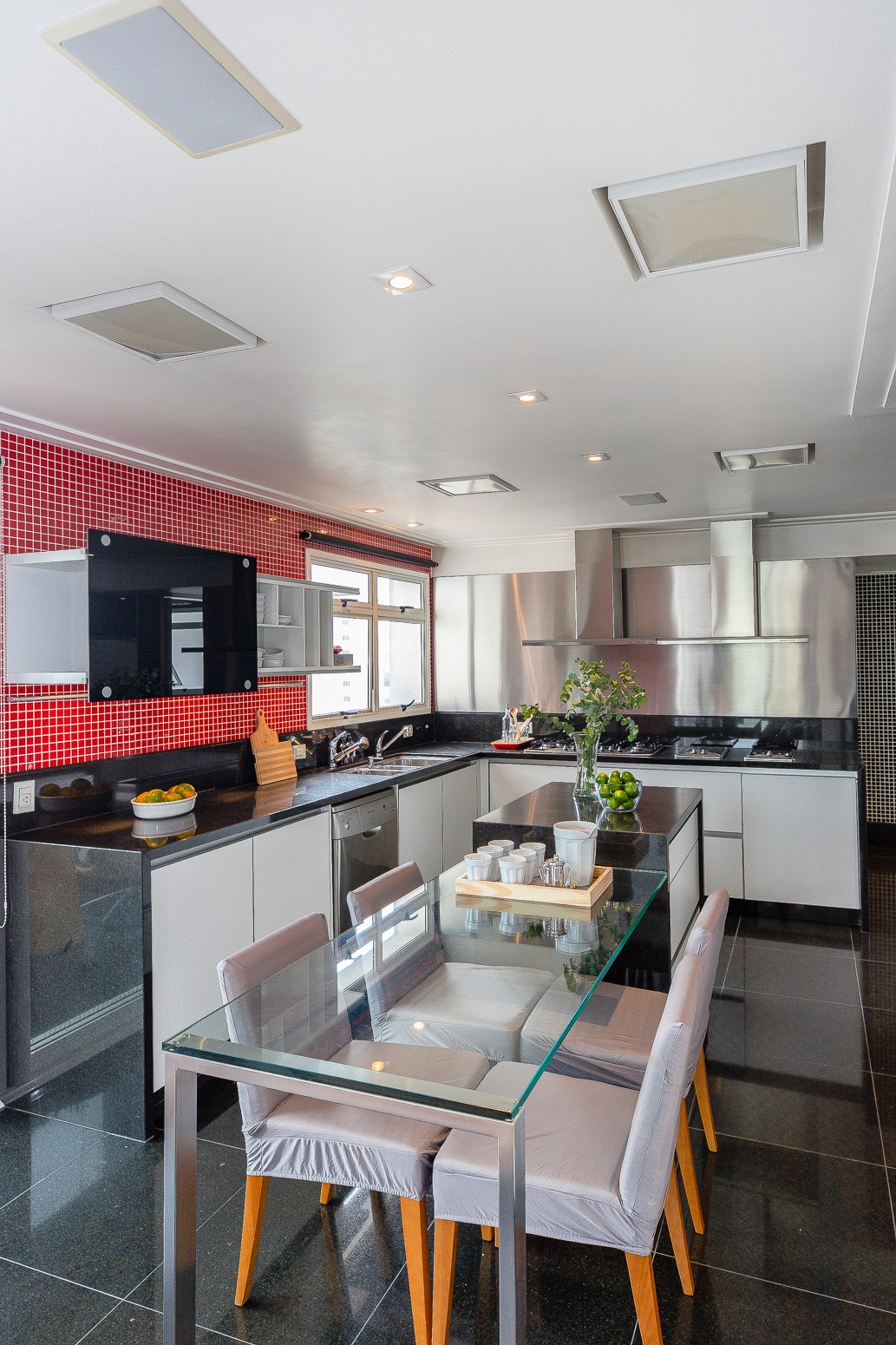 Apartamento, 3 quartos, 301 m² - Foto 14