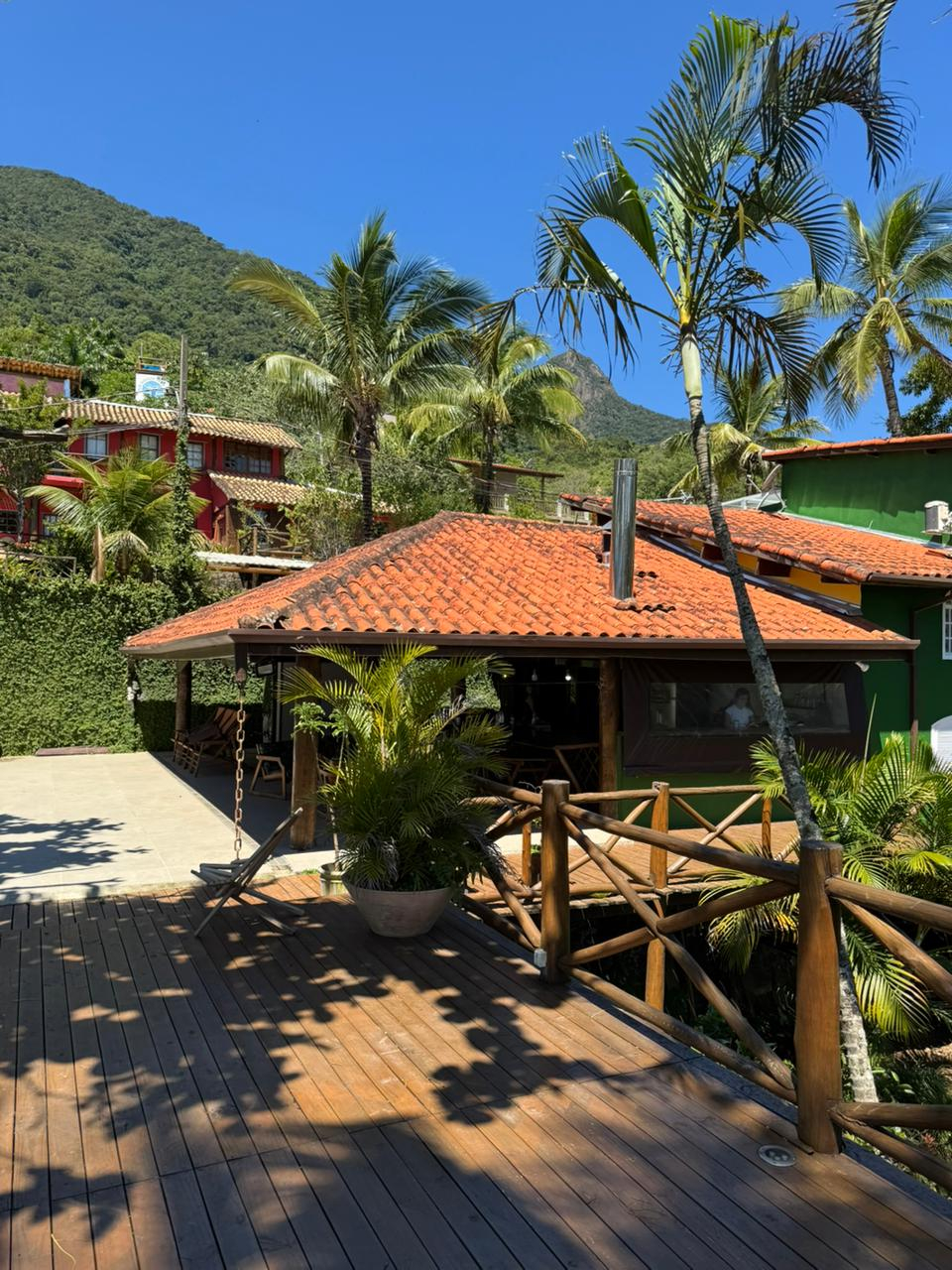 Casa, 4 quartos, 145 m² - Foto 1