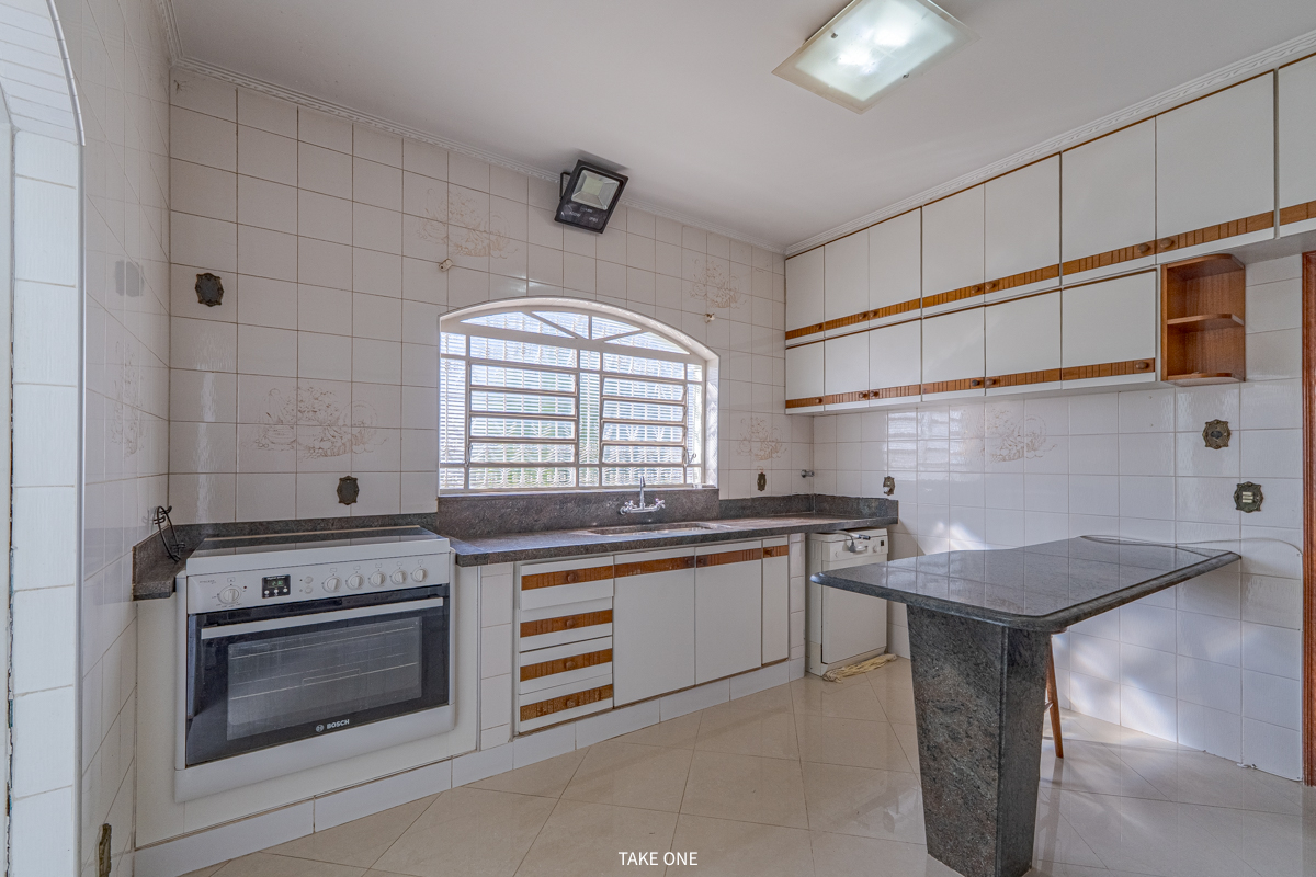 Casa, 4 quartos, 248 m² - Foto 9