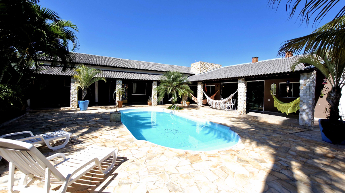 Casa, 4 quartos, 285 m² - Foto 1