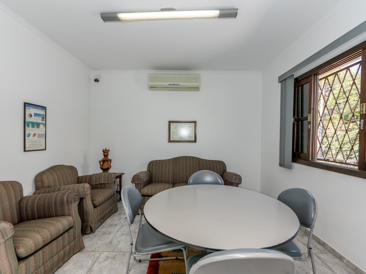 Casa, 3 quartos, 265 m² - Foto 15