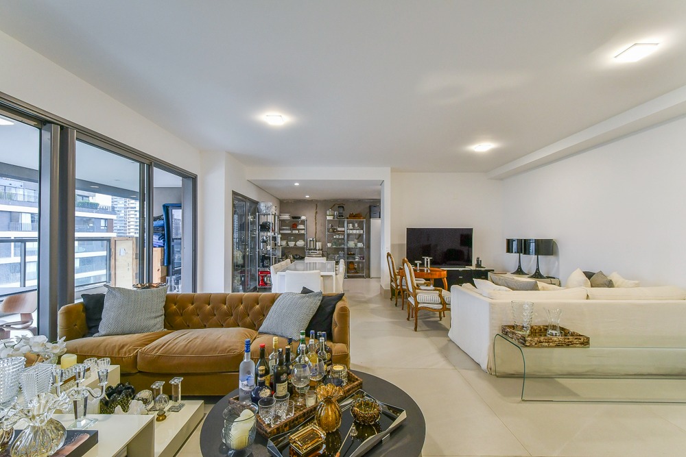 Apartamento, 3 quartos, 186 m² - Foto 2