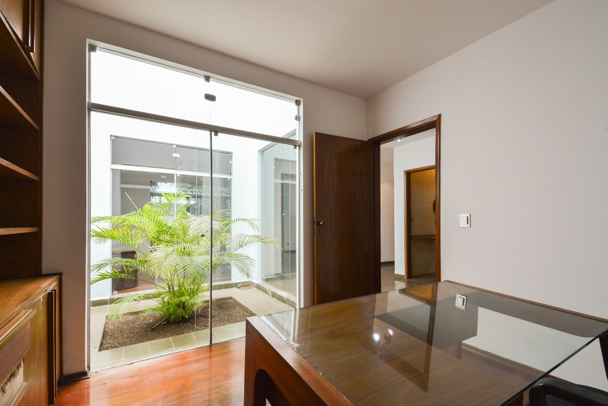 Casa, 4 quartos, 331 m² - Foto 13