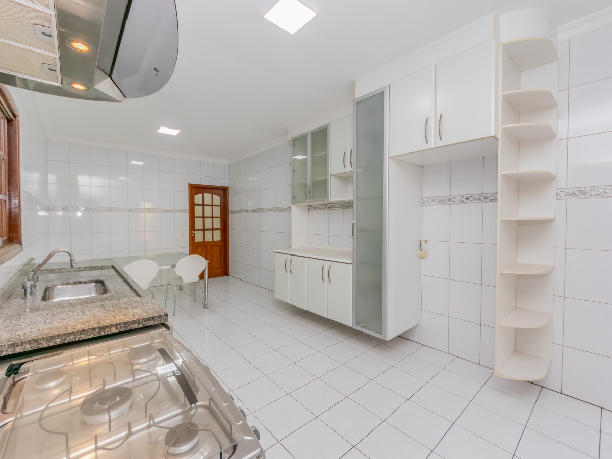 Casa, 3 quartos, 247 m² - Foto 3