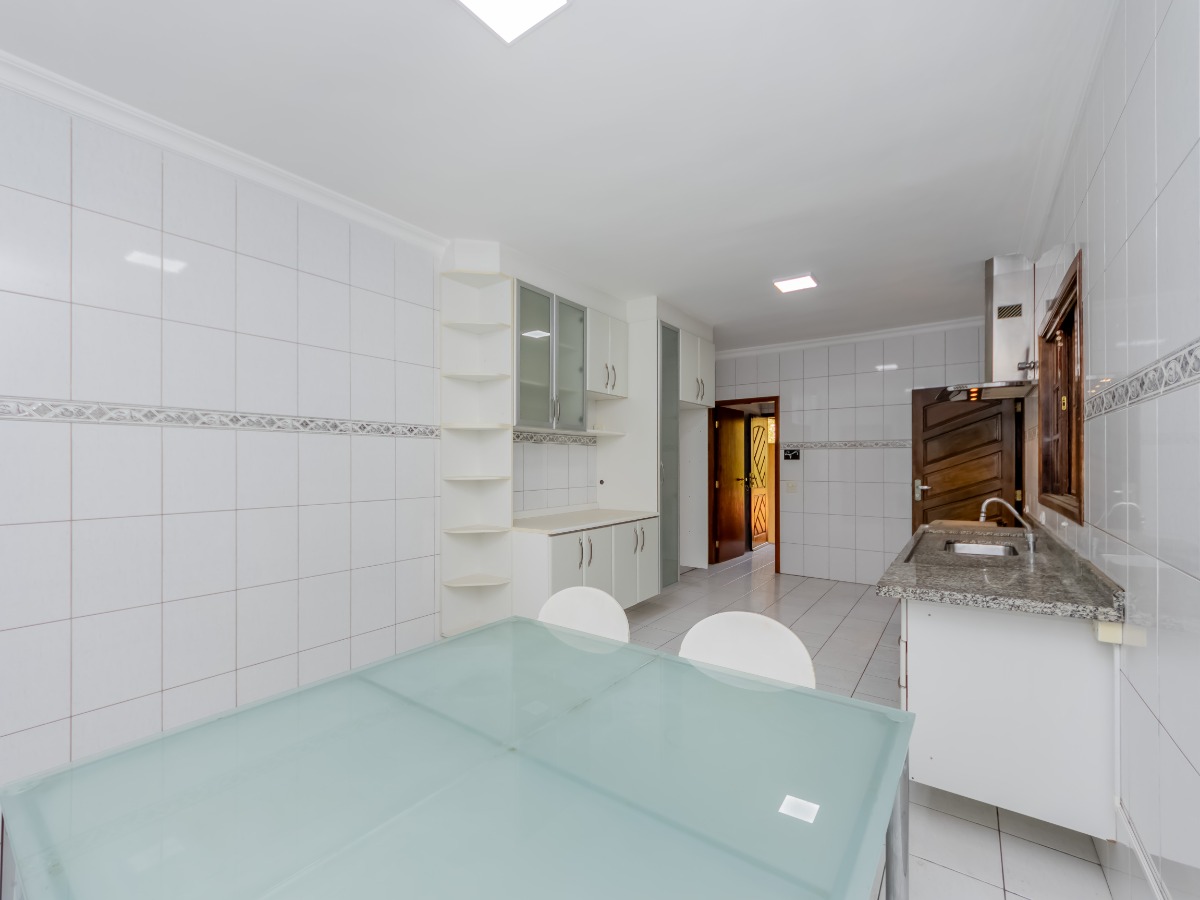 Casa, 3 quartos, 247 m² - Foto 5