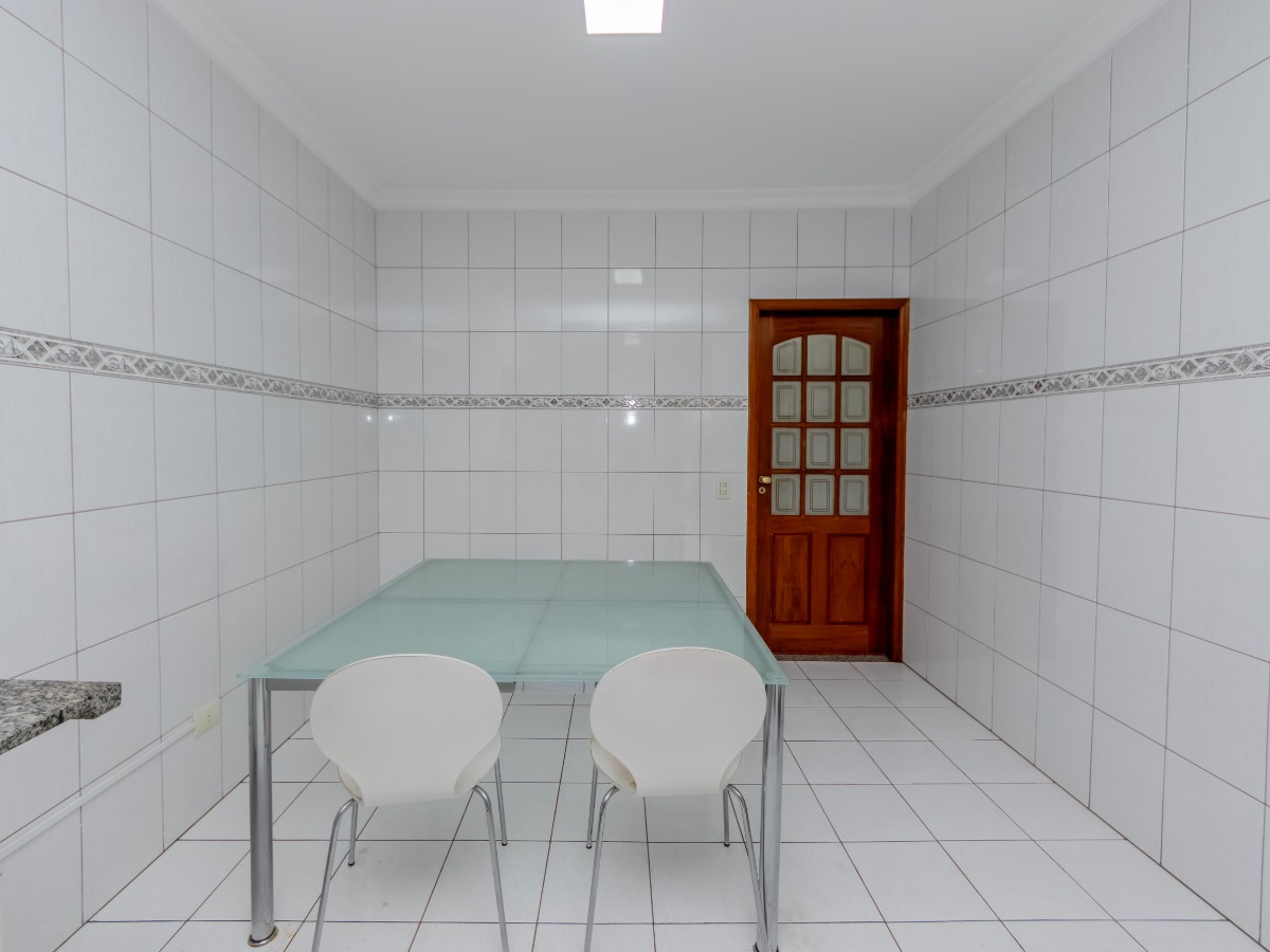 Casa, 3 quartos, 247 m² - Foto 7