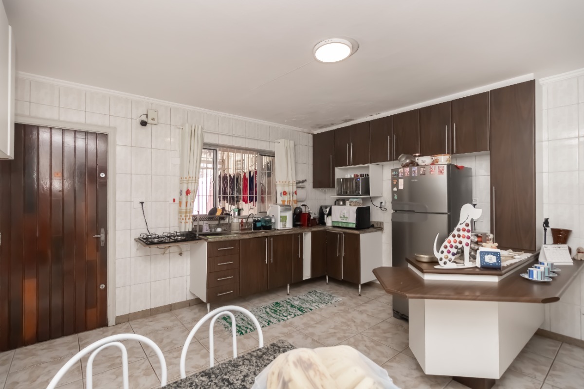 Casa, 2 quartos, 225 m² - Foto 17