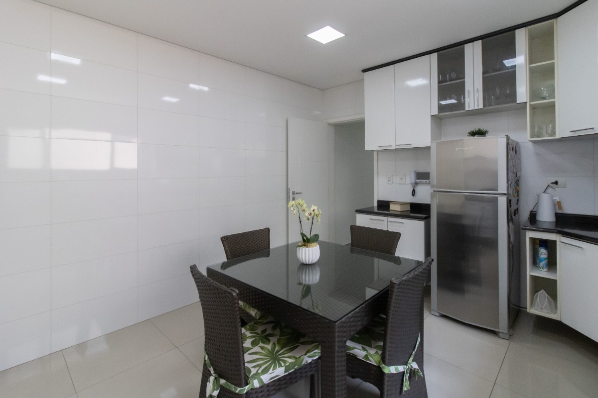 Casa, 3 quartos, 195 m² - Foto 12