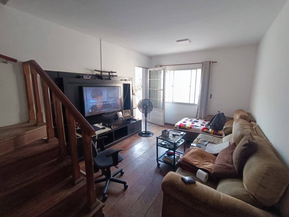 Casa, 3 quartos, 190 m² - Foto 3