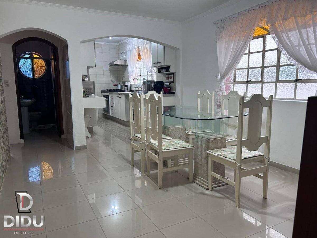 Casa, 3 quartos, 287 m² - Foto 13