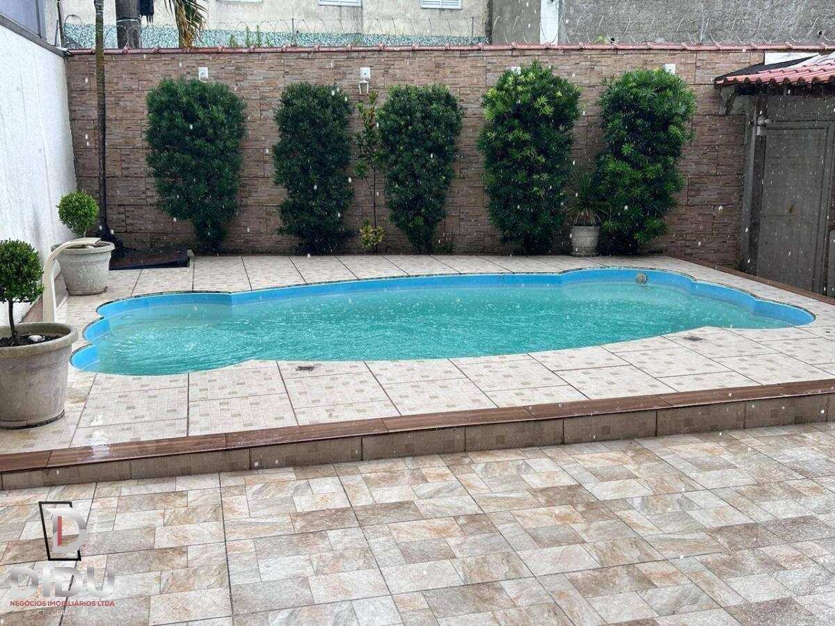 Casa, 3 quartos, 287 m² - Foto 2