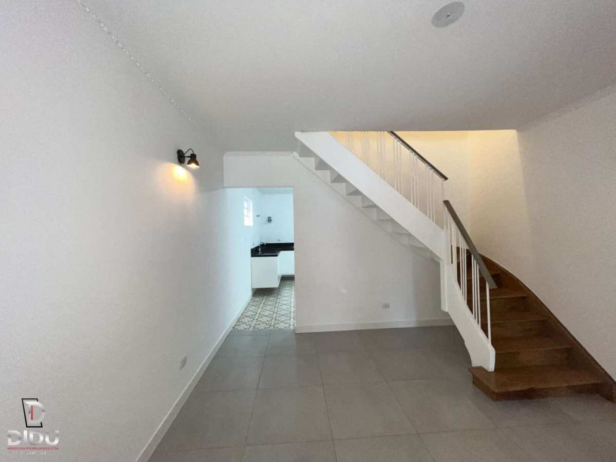 Casa, 2 quartos, 106 m² - Foto 2