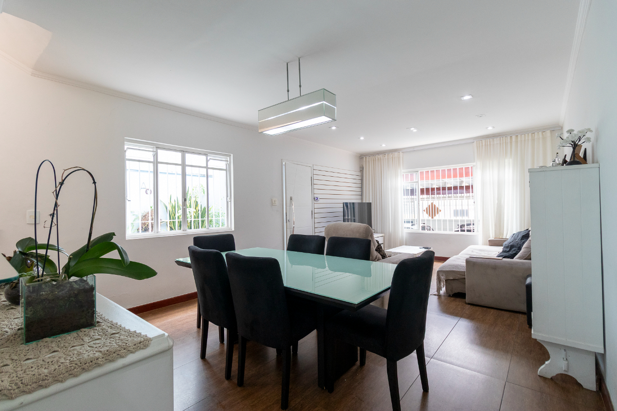 Casa, 3 quartos, 162 m² - Foto 1