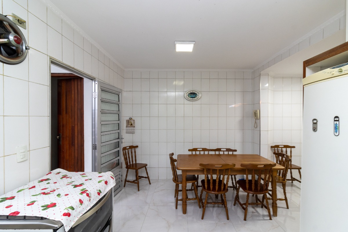 Casa, 3 quartos, 201 m² - Foto 10