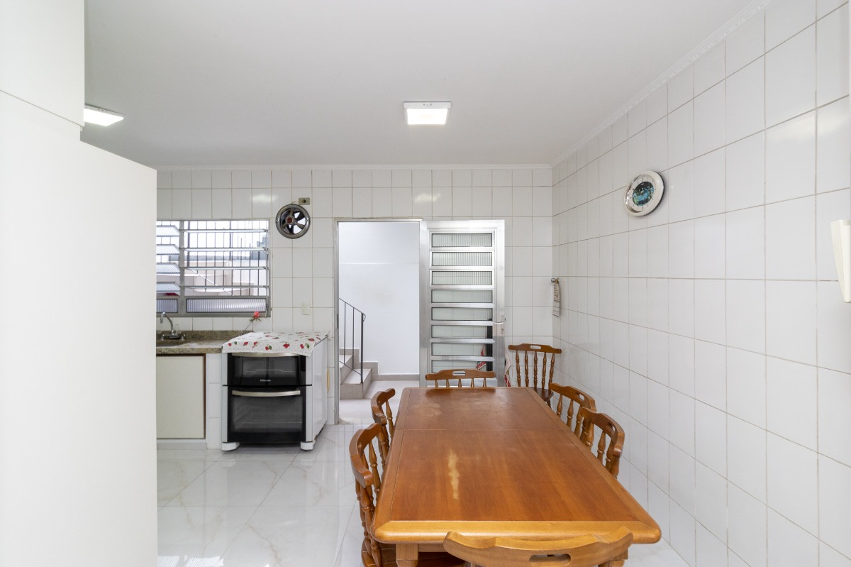 Casa, 3 quartos, 201 m² - Foto 11