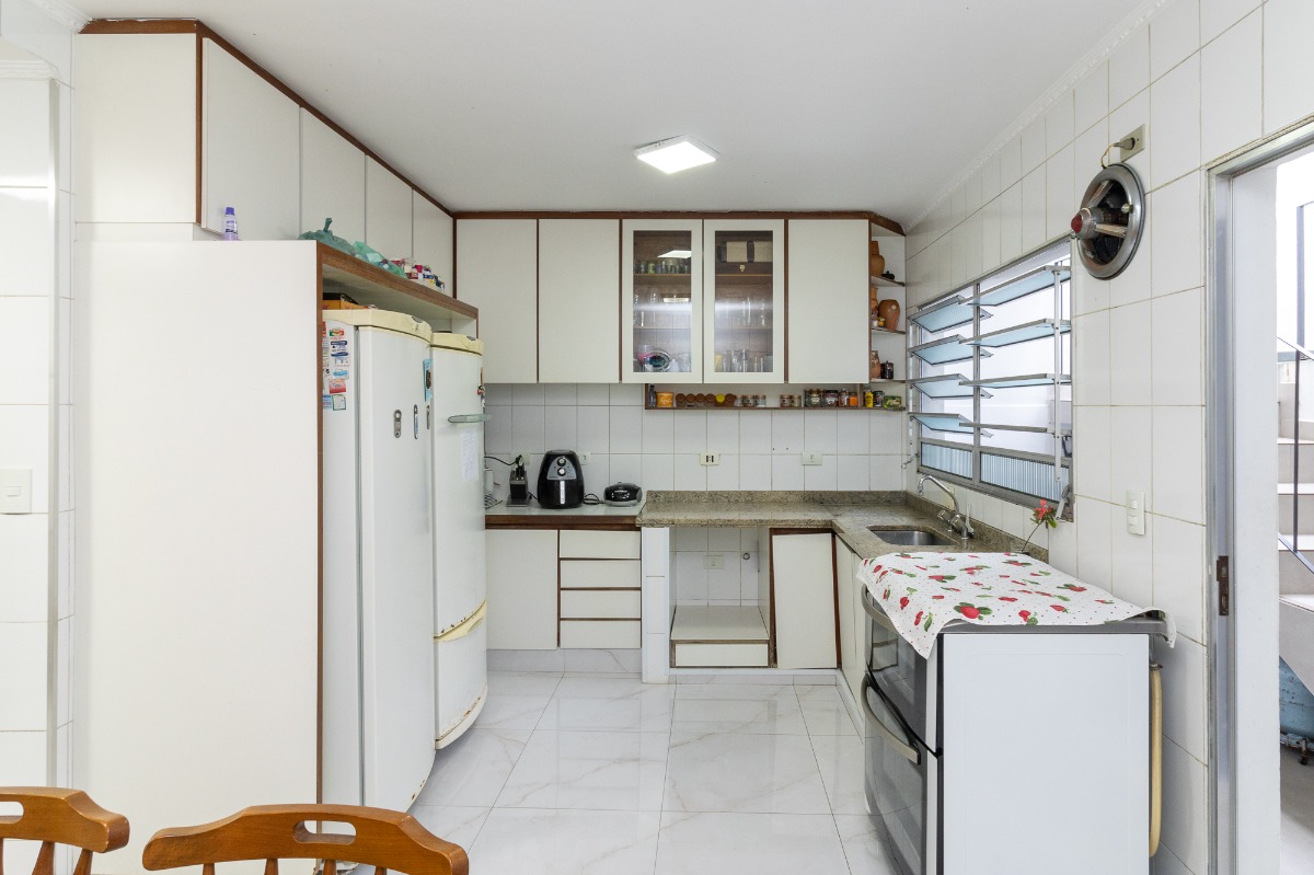 Casa, 3 quartos, 201 m² - Foto 9