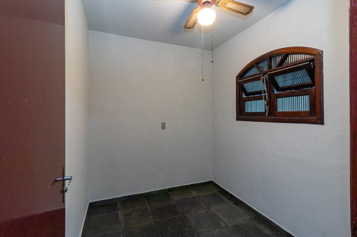 Casa, 3 quartos, 247 m² - Foto 10