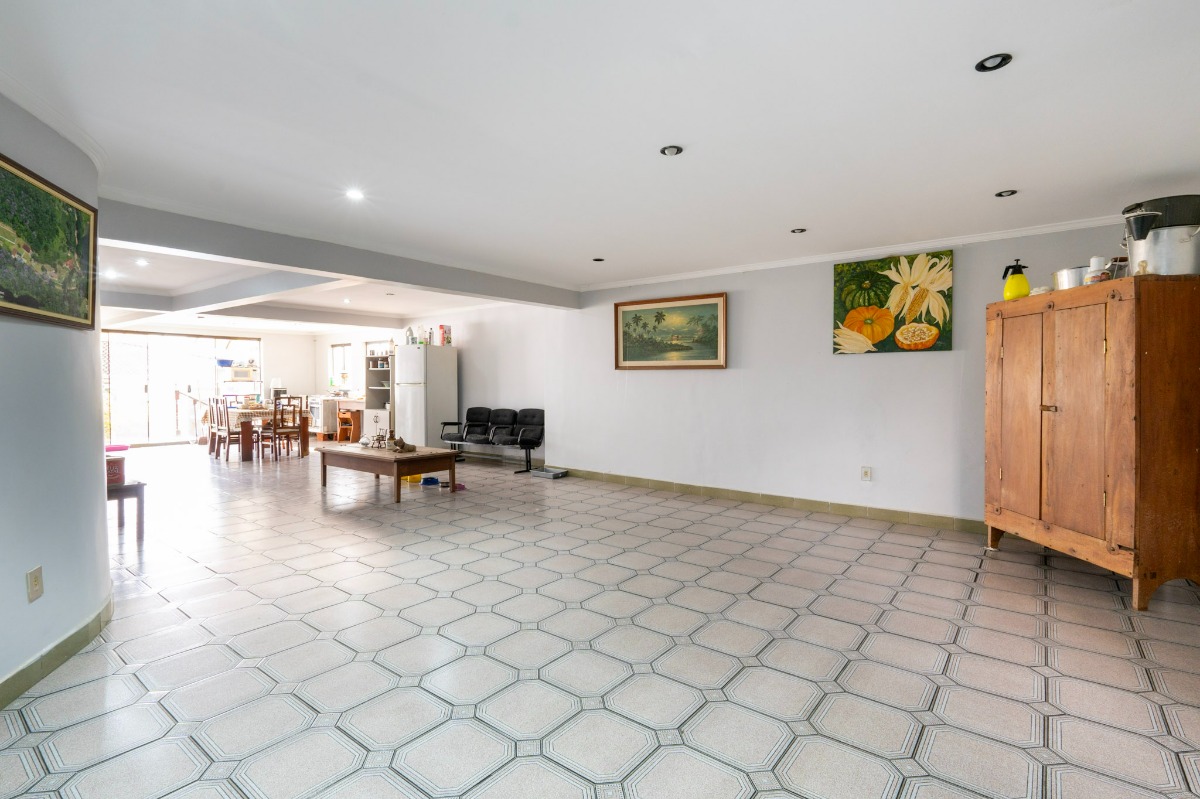 Casa, 5 quartos, 270 m² - Foto 14