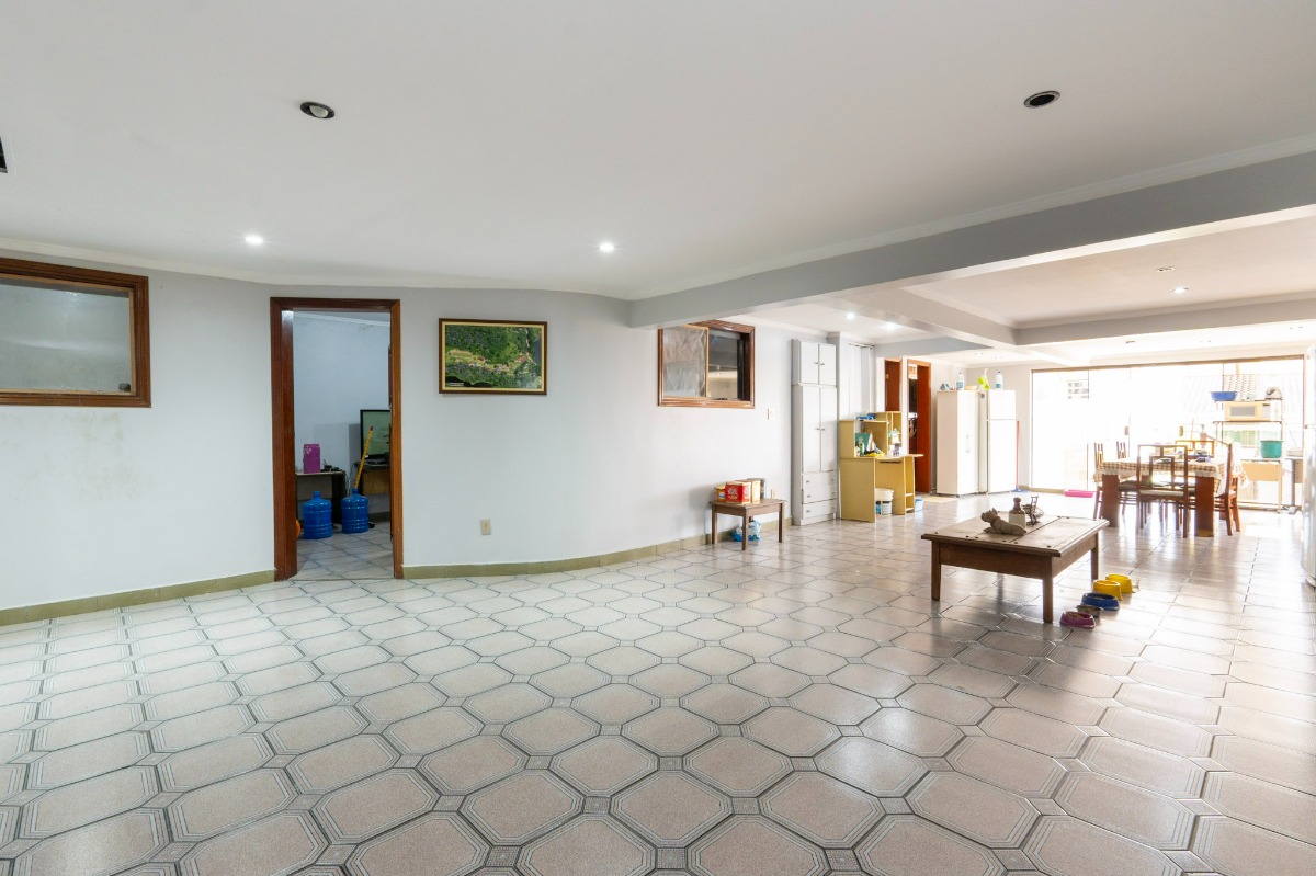 Casa, 5 quartos, 270 m² - Foto 15