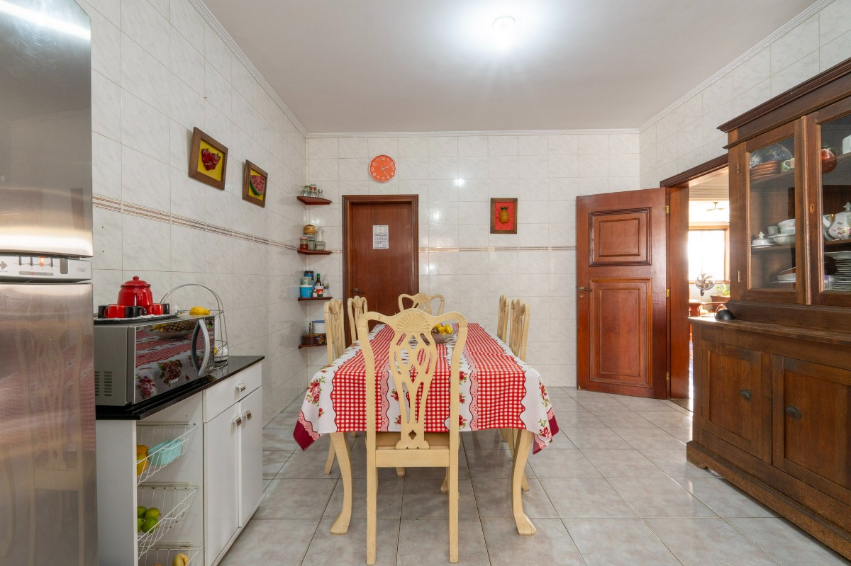 Casa, 5 quartos, 270 m² - Foto 16