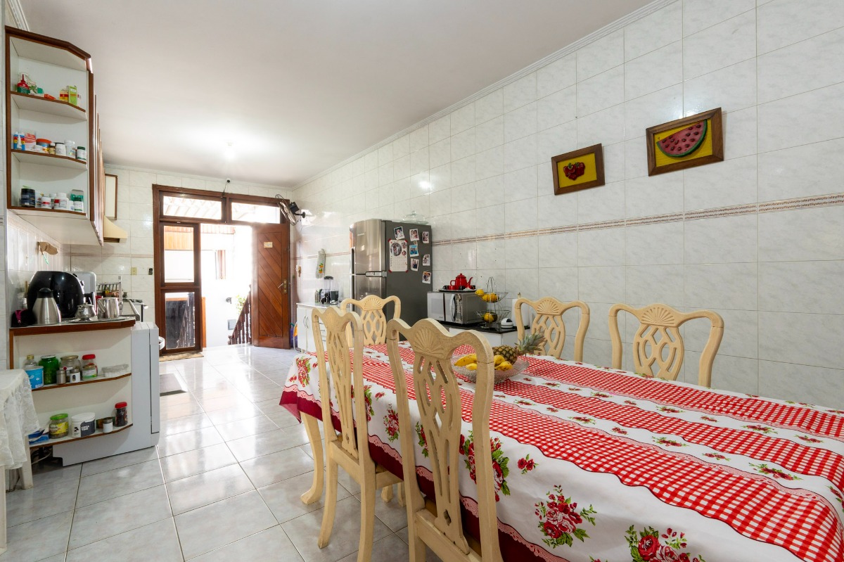 Casa, 5 quartos, 270 m² - Foto 17