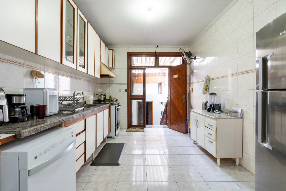Casa, 5 quartos, 270 m² - Foto 18