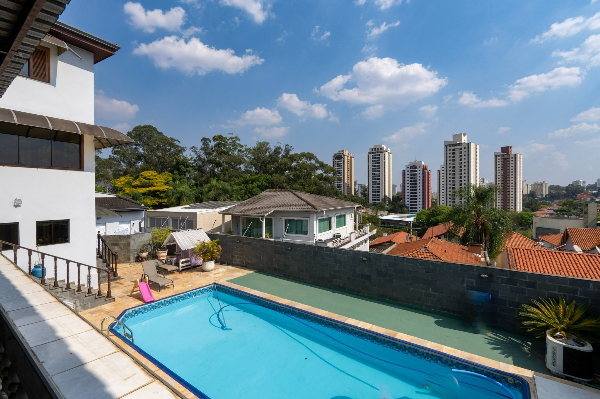 Casa, 5 quartos, 270 m² - Foto 4
