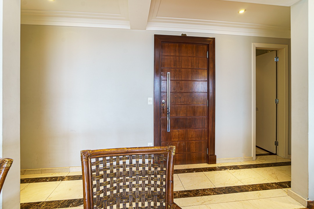 Apartamento, 4 quartos, 214 m² - Foto 4