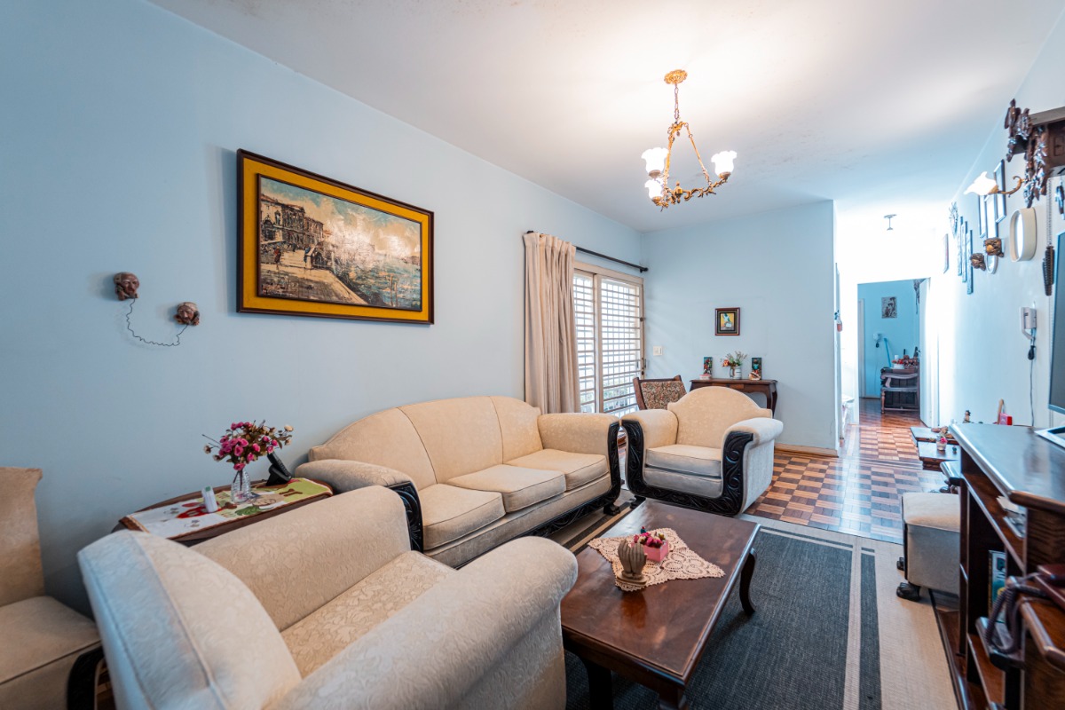Casa, 3 quartos, 161 m² - Foto 1
