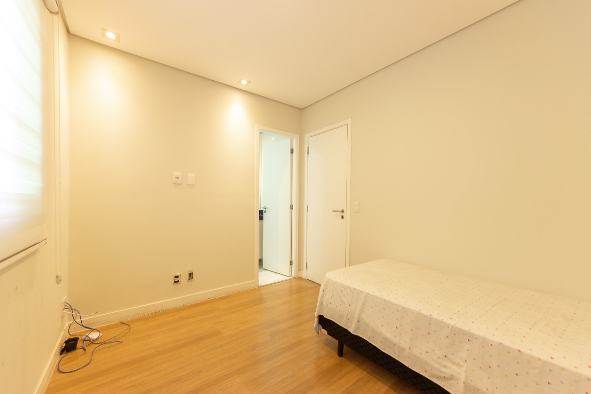 Casa, 3 quartos, 240 m² - Foto 10