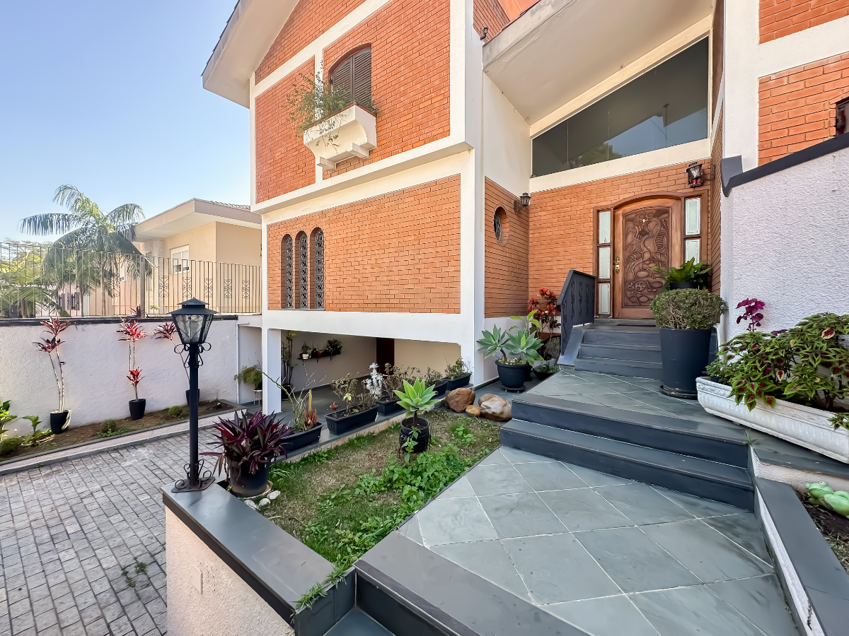 Casa, 6 quartos, 380 m² - Foto 1