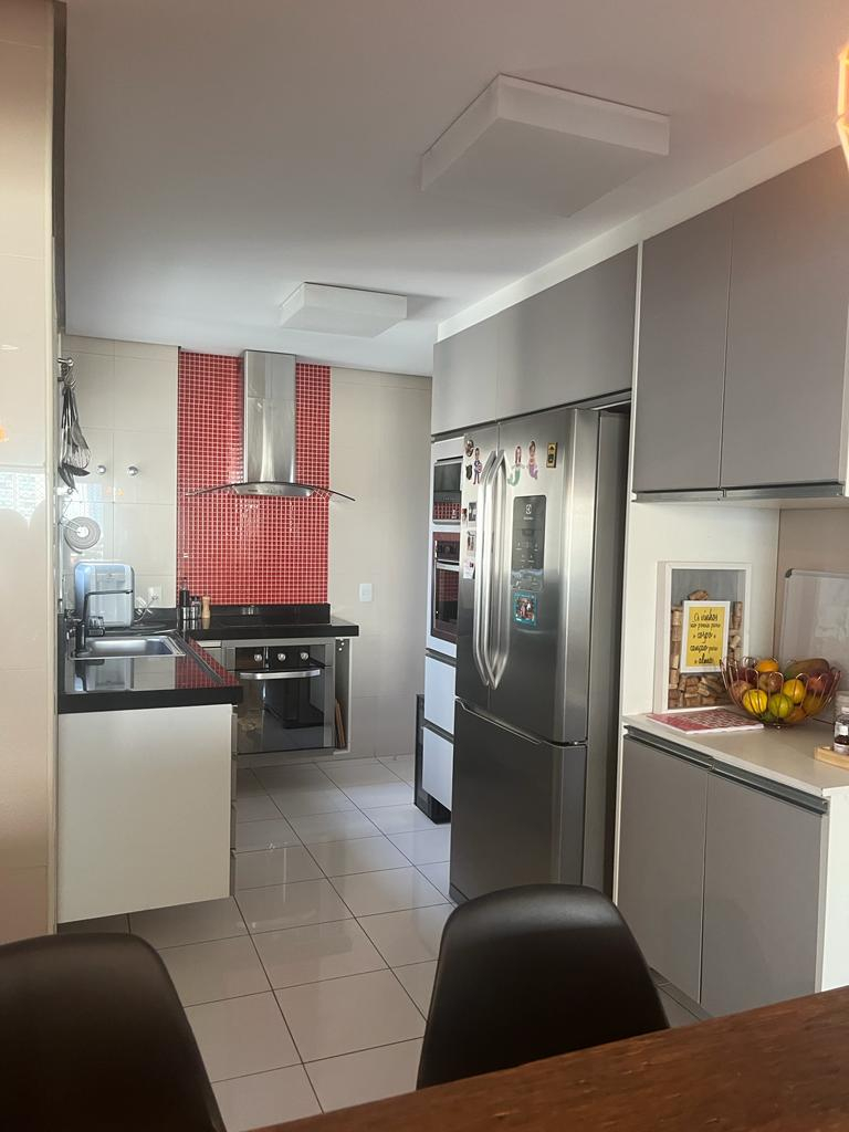 Apartamento, 3 quartos, 121 m² - Foto 1