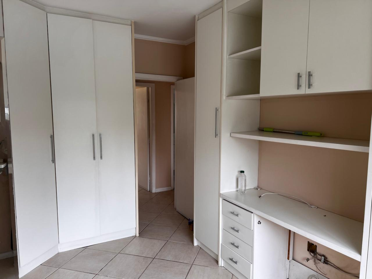 Apartamento, 3 quartos, 130 m² - Foto 3