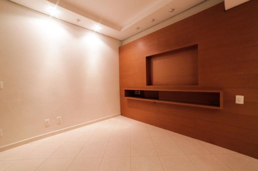 Apartamento, 3 quartos, 137 m² - Foto 2