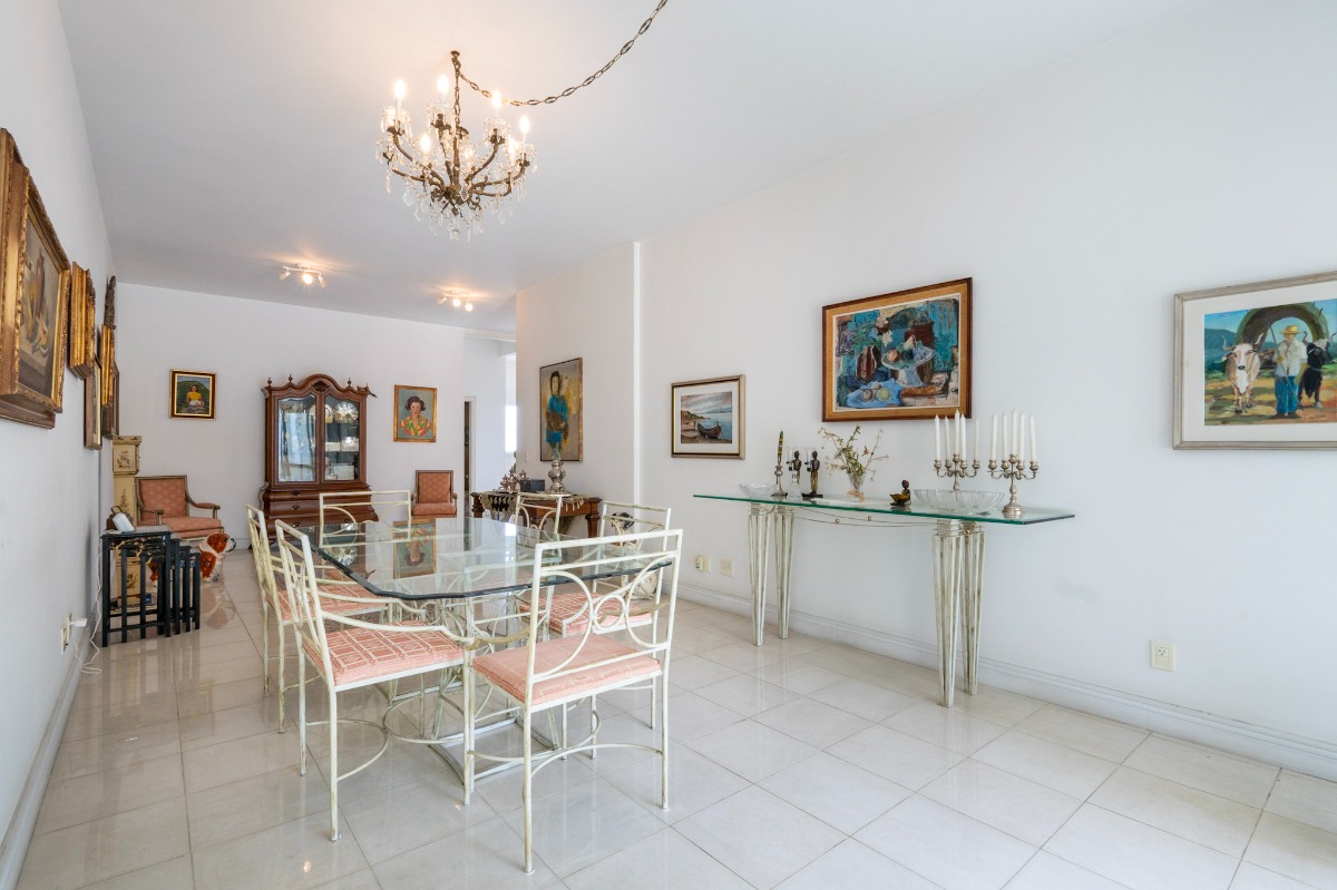 Casa, 4 quartos, 613 m² - Foto 11