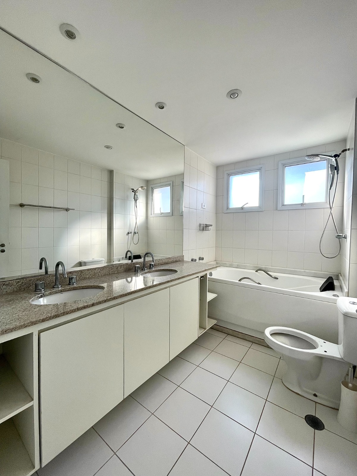 Apartamento, 4 quartos, 250 m² - Foto 21