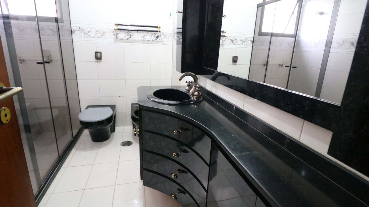 Apartamento, 3 quartos, 135 m² - Foto 11