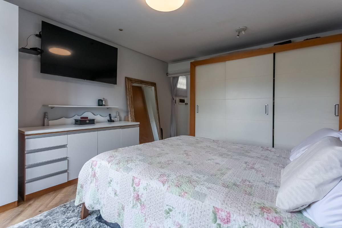 Casa, 3 quartos, 219 m² - Foto 15