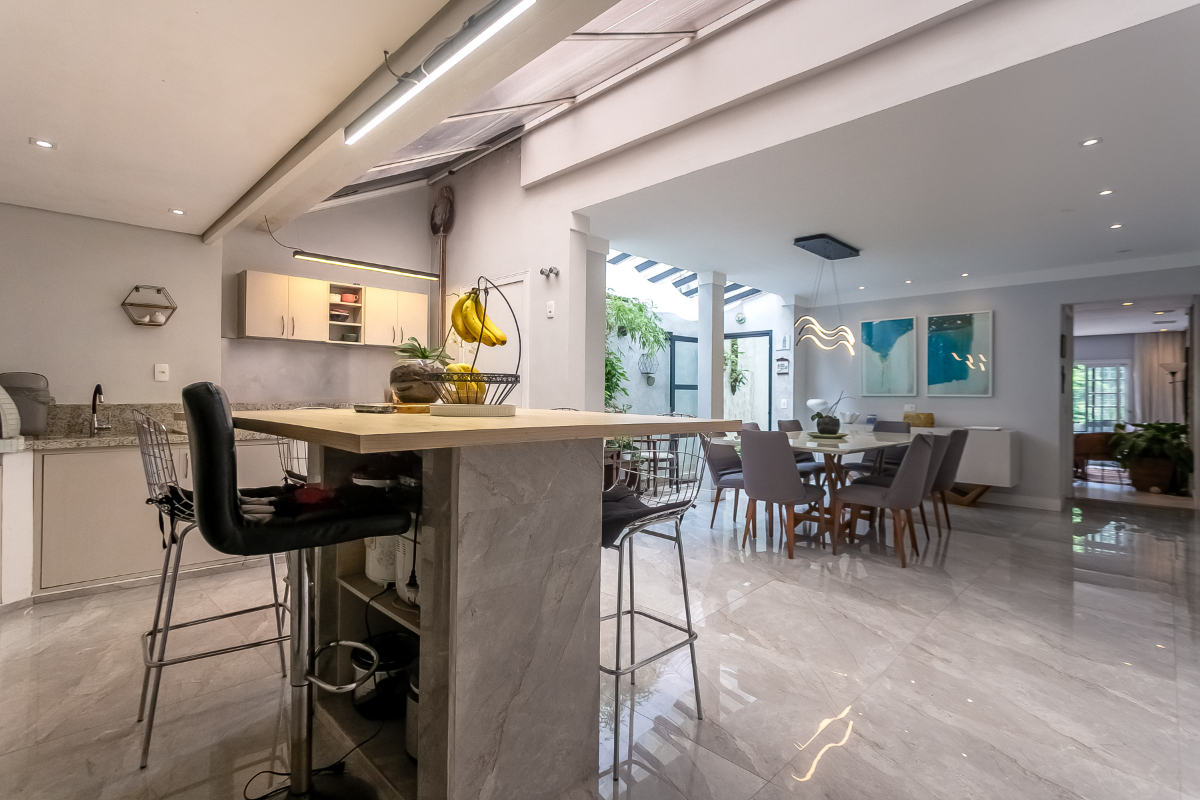 Casa, 3 quartos, 219 m² - Foto 23