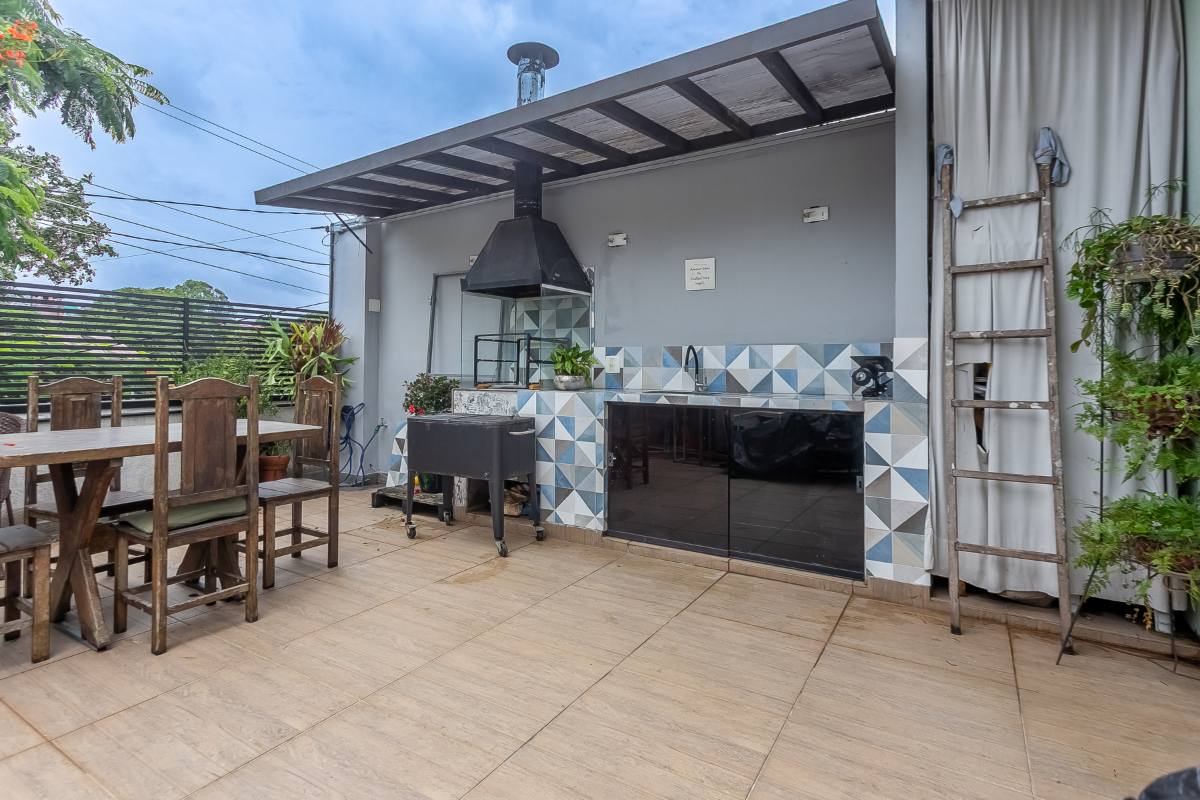 Casa, 3 quartos, 219 m² - Foto 8