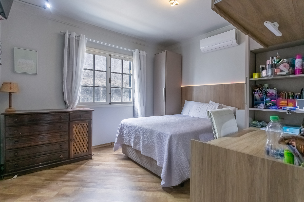 Casa, 3 quartos, 219 m² - Foto 9