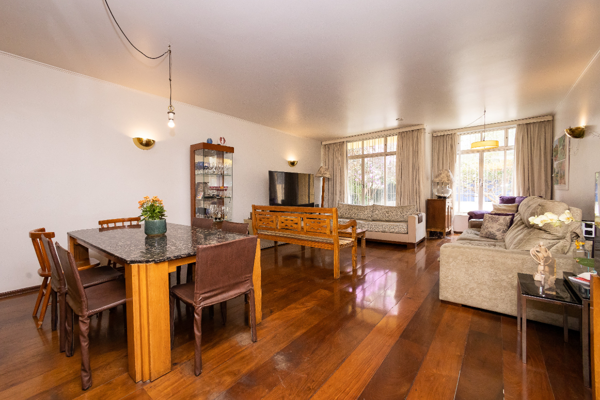 Casa, 5 quartos, 256 m² - Foto 2