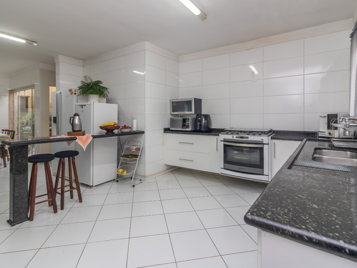 Casa, 3 quartos, 289 m² - Foto 8